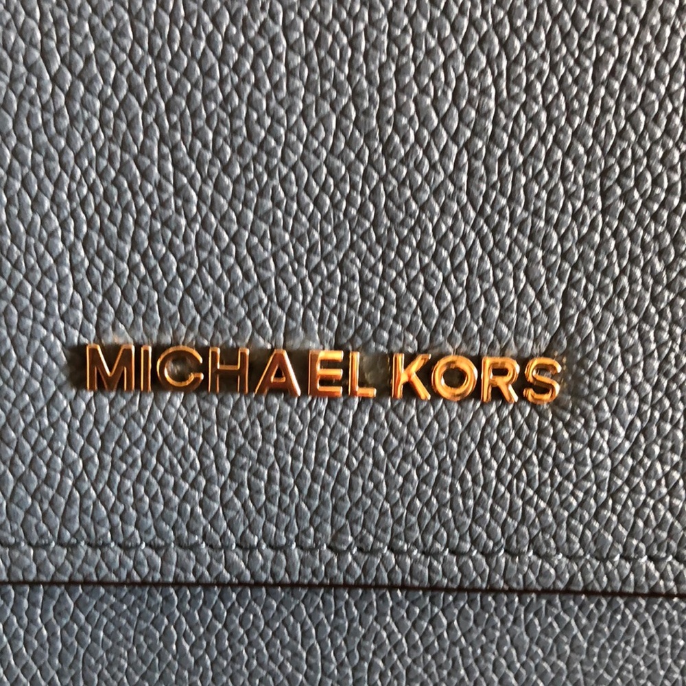 NWT Michael Kors genuine blue leather back… - Picture 2 of 4